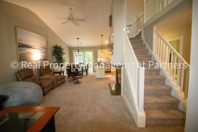 Building Photo - Spacious 3BR Townhome in Lowell | Nature Views & Maintenance-Free Living