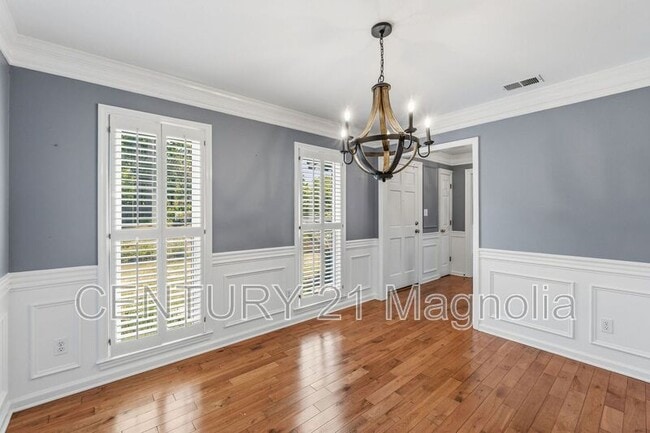 Building Photo - 299 Ashbrook Dr