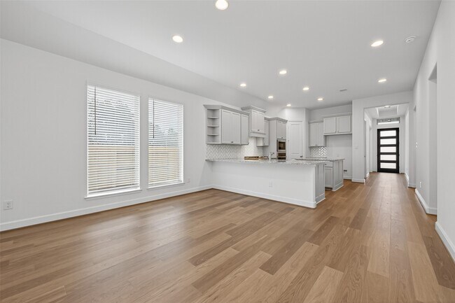 Building Photo - 122 Sierra Strm Ln