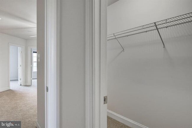 Building Photo - 576 Orchard Ridge Dr