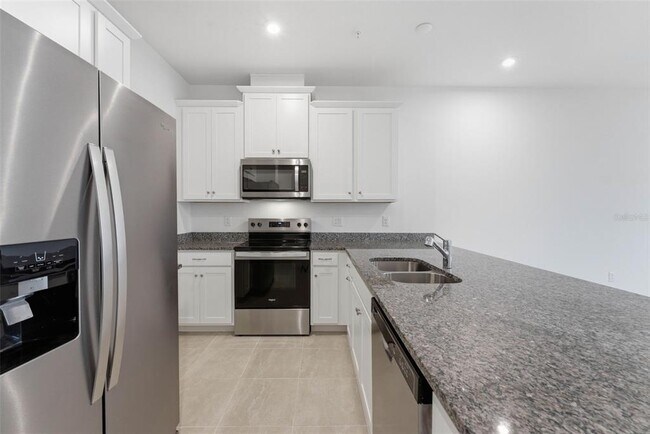 Building Photo - 4268 Sadler Rd