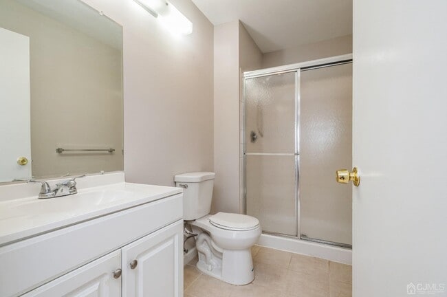 Building Photo - 15 Feiler Ct