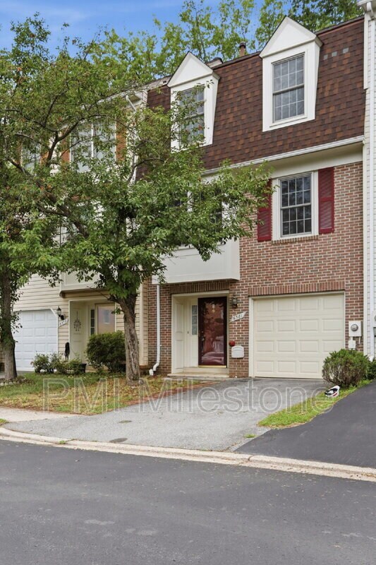 Building Photo - 6581 Ewald Ct