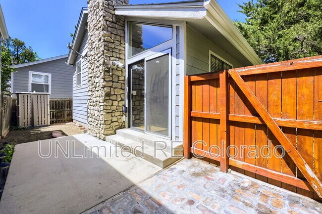 Building Photo - 11846 E Cornell Cir