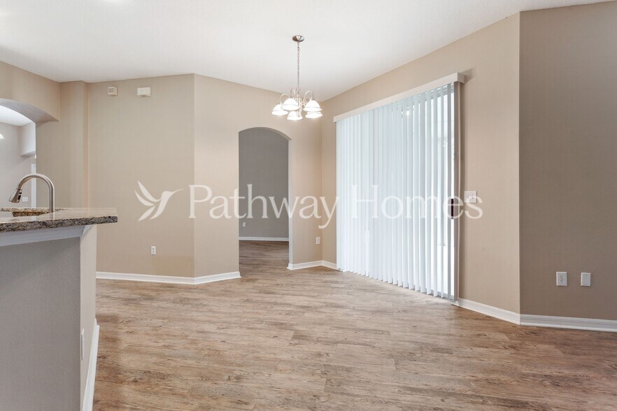 Building Photo - 10217 Newington Pl