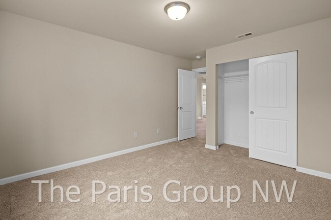 Building Photo - Gorgeous Updated 2012 Covington 4BR – New Paint, Floors, Cabinets, Quartz Counters +++