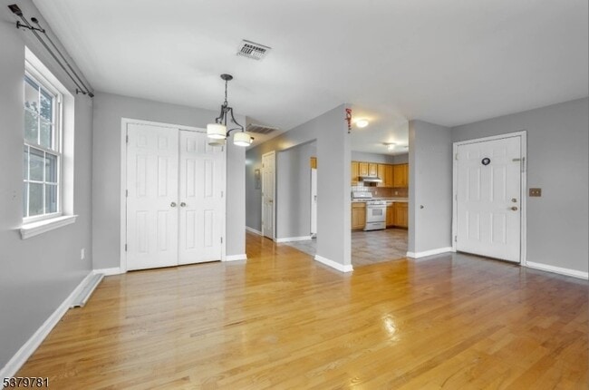 Building Photo - 21-23 Norfolk Street Unit