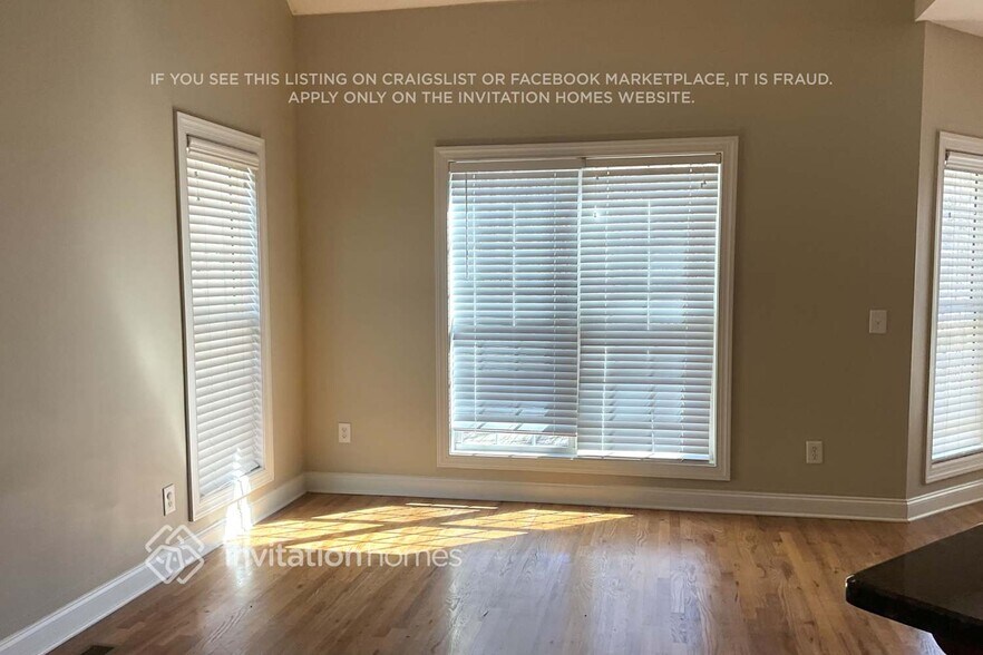 Building Photo - 5253 Monarch Dr