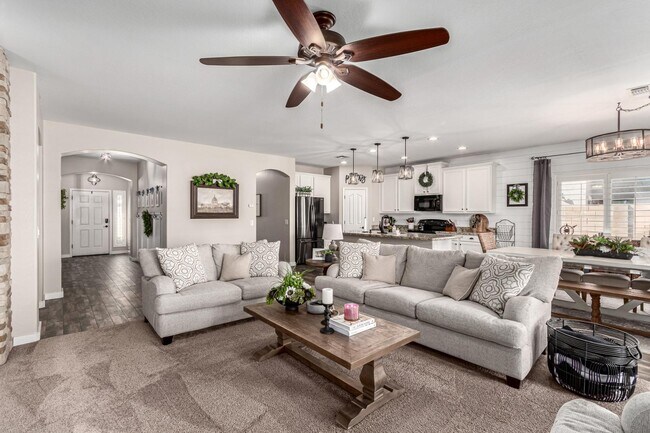 Building Photo - 6219 S Banning St