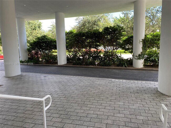 Building Photo - 4250 Biscayne Blvd