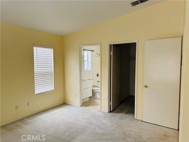 Building Photo - 25619 Prospect Ave