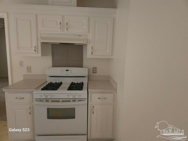 Building Photo - 10896 Country Ostrich Dr