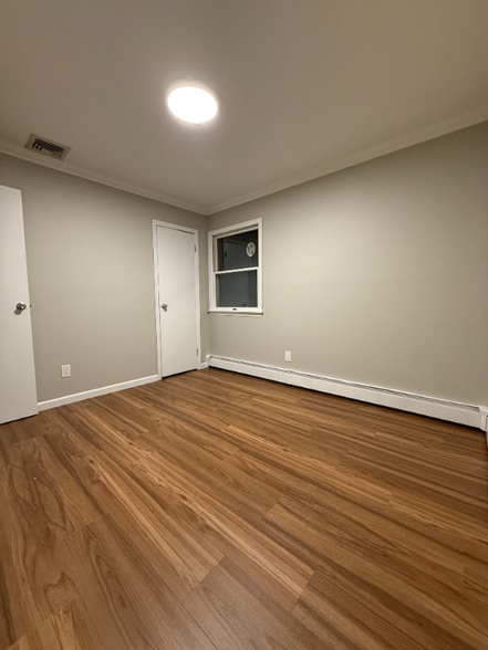 Building Photo - 3832 Hickory St