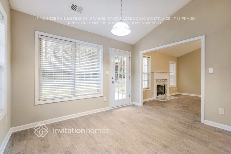 Building Photo - 2110 Heatherton Rd