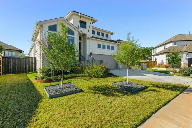 Building Photo - 111 Carolina Jasmine Dr