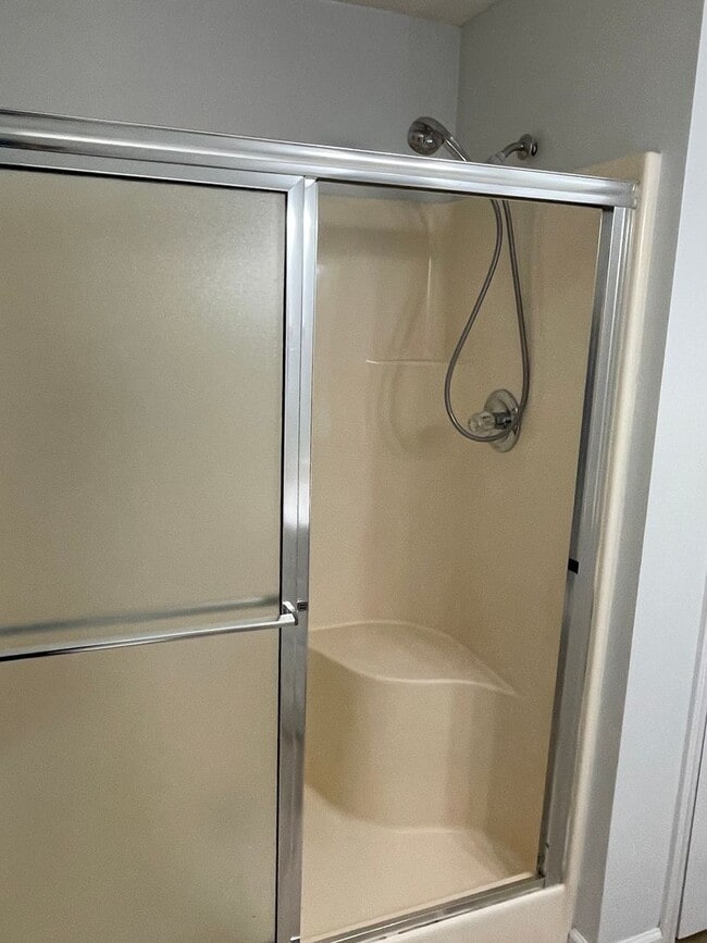 Building Photo - 2 Bedroom 2 Bath  with Flex Room, located in Saltaire Village