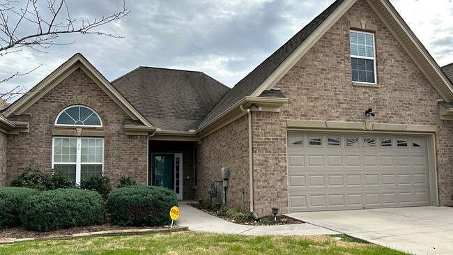 Building Photo - COMING IN June - Large Townhouse in Stonew...