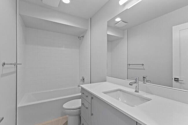 Building Photo - Stunning Brand-New Ballard Townhome with Air Conditioning