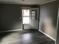 Building Photo - 108 1/2 W Filbert Street