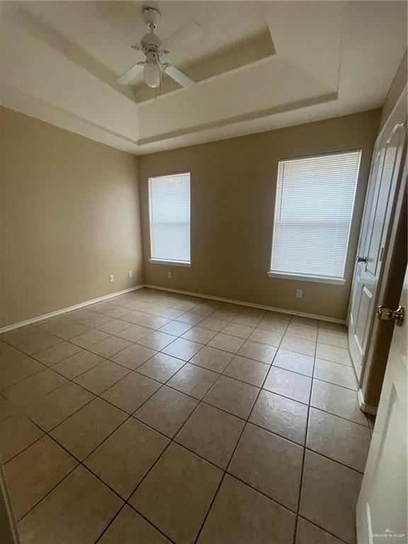Building Photo - 16 Upland Dr