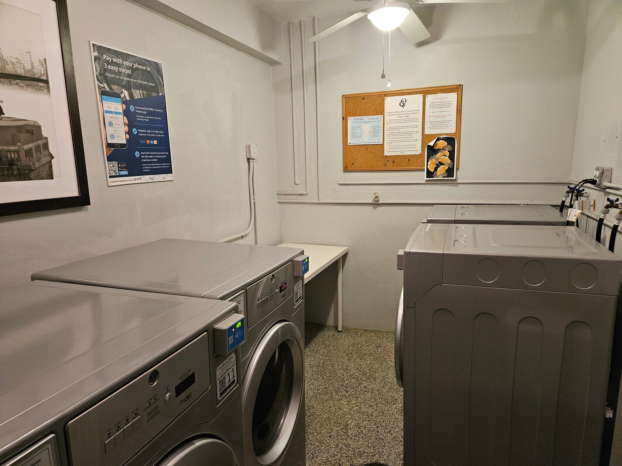 laundry near by - 669 W Oakland Park Blvd