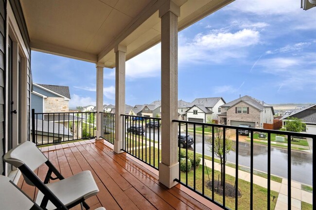 Building Photo - 236 Travis Ln