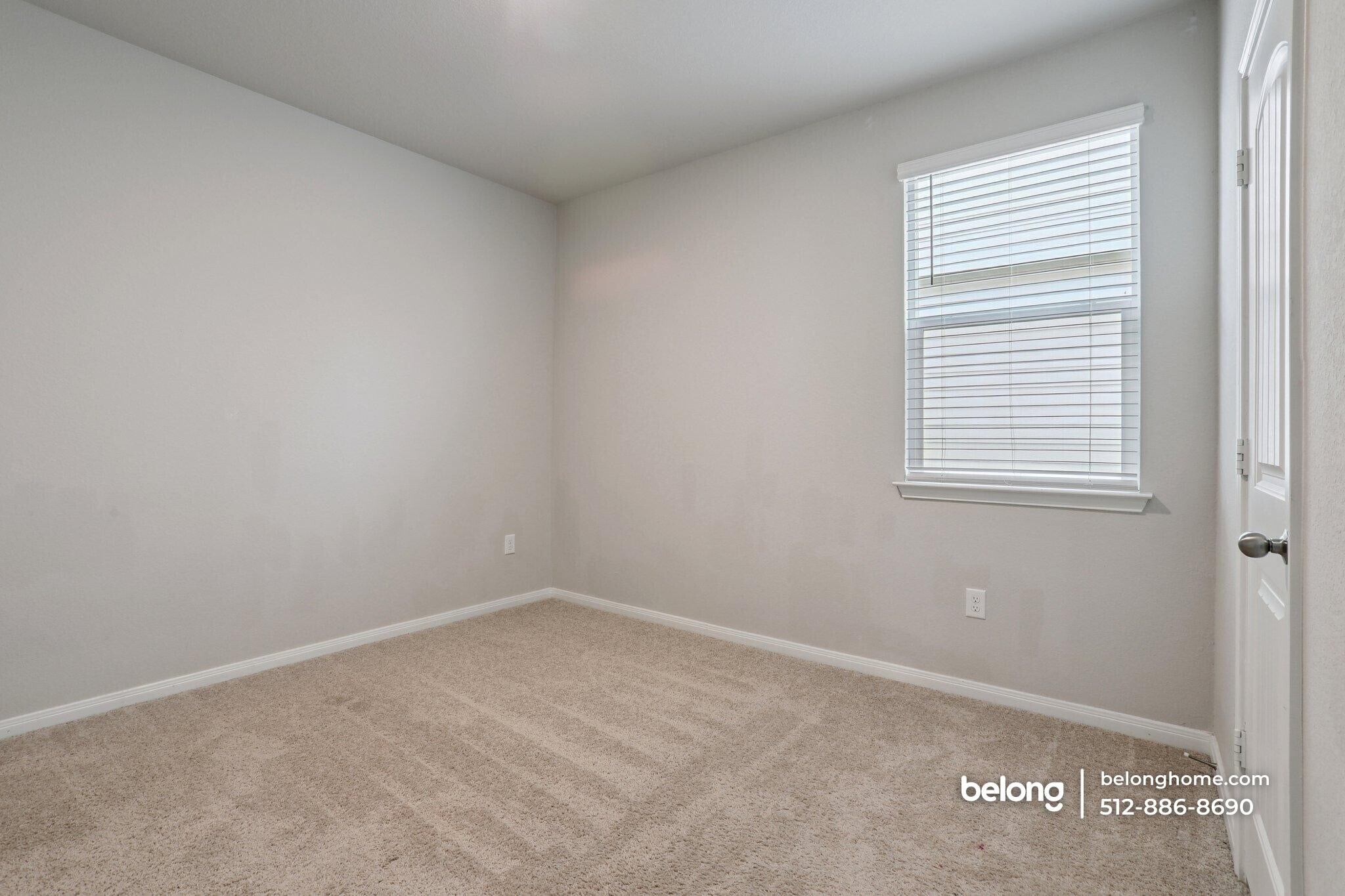 Building Photo - 2920 Maryanne Ln