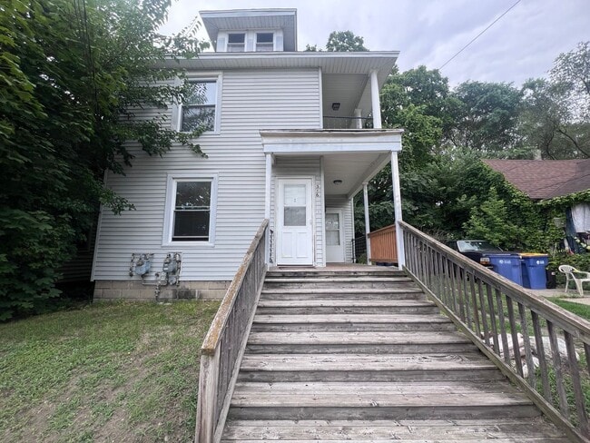 Primary Photo - 316 Lane SW