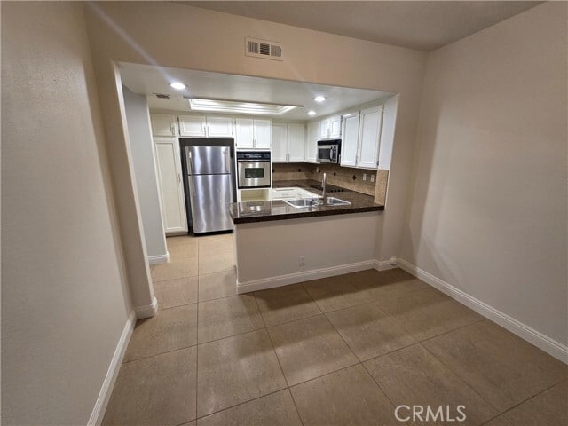 Building Photo - 45 Giotto