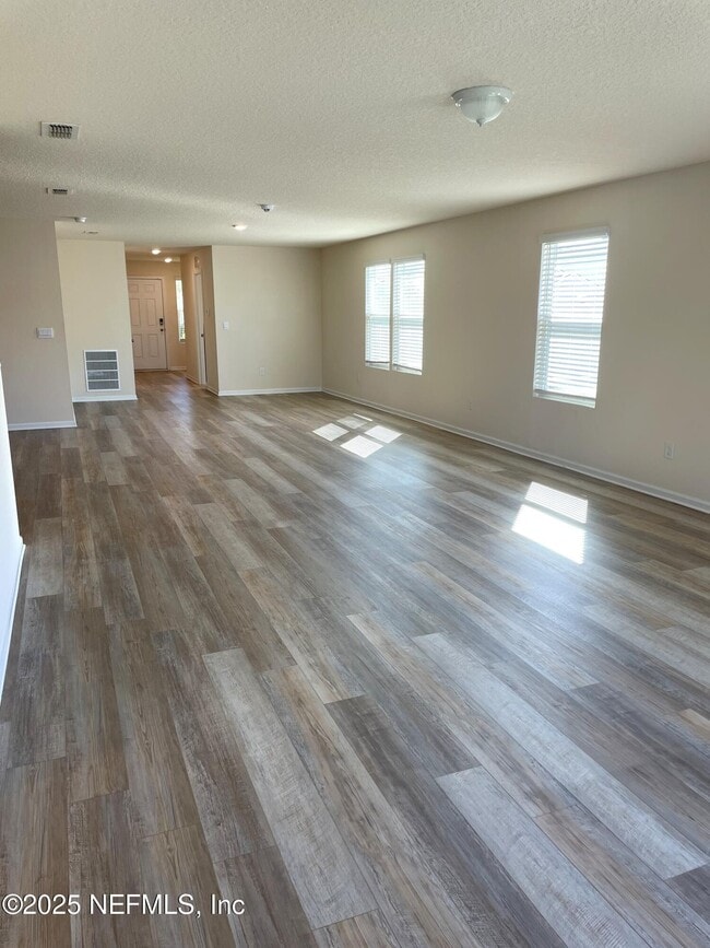 Building Photo - 272 Jarama Cir