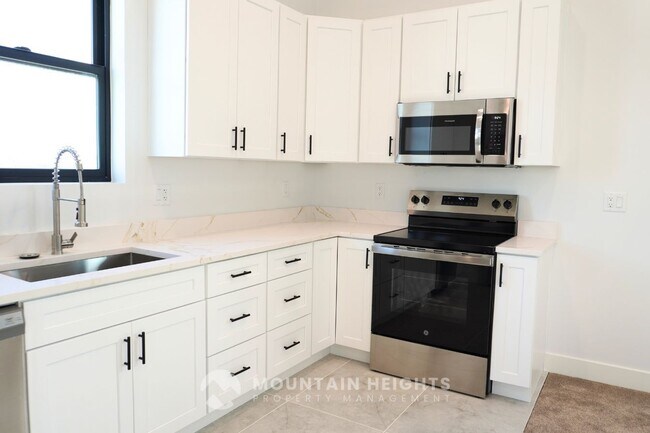 Building Photo - 6552 Timber Ranch Dr