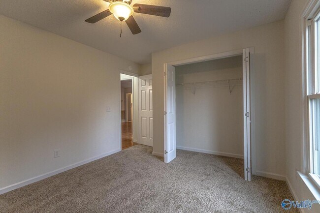 Building Photo - 111 Cepha Dr