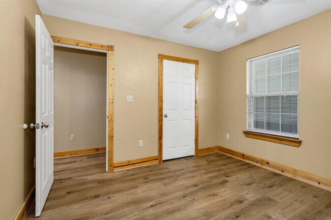 Building Photo - 7581 County Rd 333