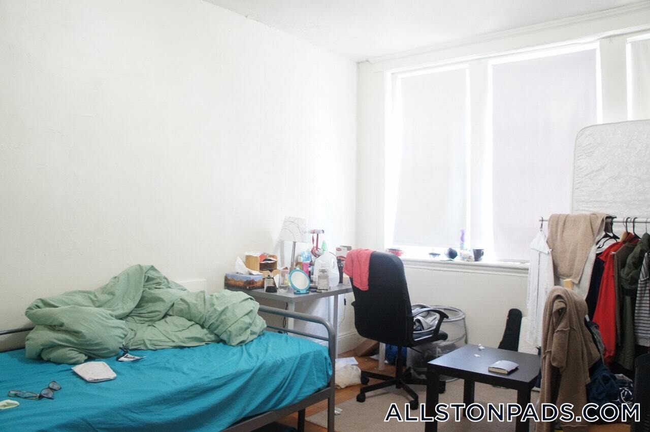 Building Photo - 109 Brainerd Rd