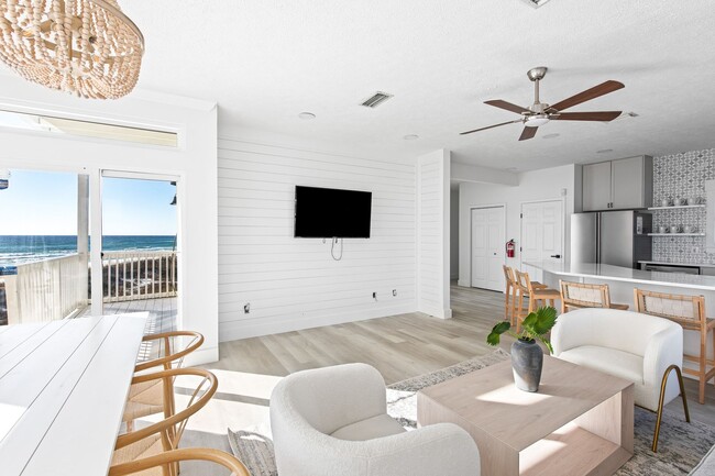 Building Photo - Newly Renovated Beach Front Four Bedroom Home