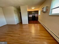 Building Photo - 137 W 5th Ave