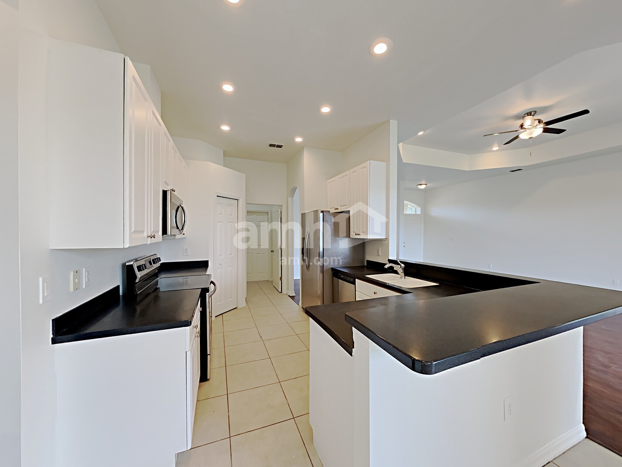 Building Photo - 1650 Papoose Way