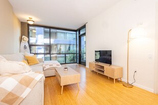 Building Photo - 350 11th Ave