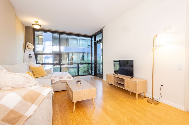 Building Photo - 350 11th Ave