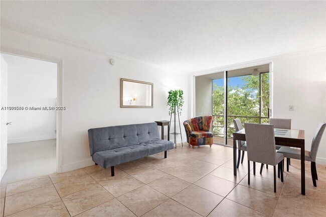 Building Photo - 2935 NE 163rd St