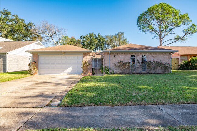 Building Photo - 10215 Kirkwren Dr