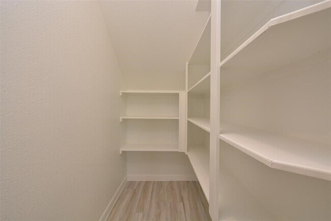 Building Photo - 13327 Blair Gln