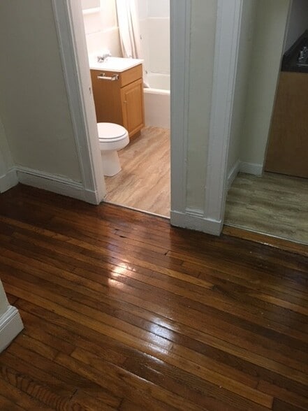 Building Photo - 99 Brainerd Rd