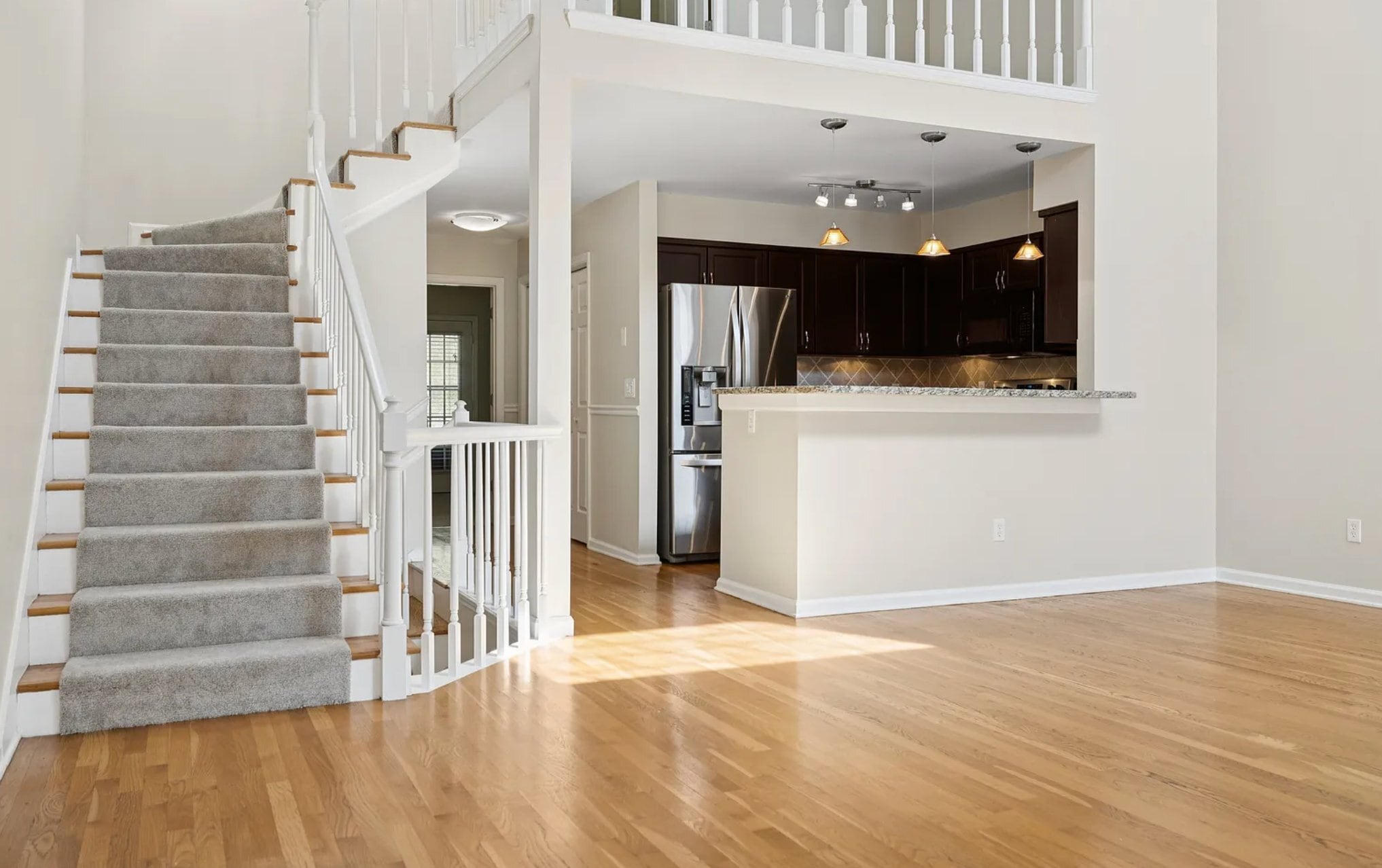 Building Photo - 231 Glenstone Cir