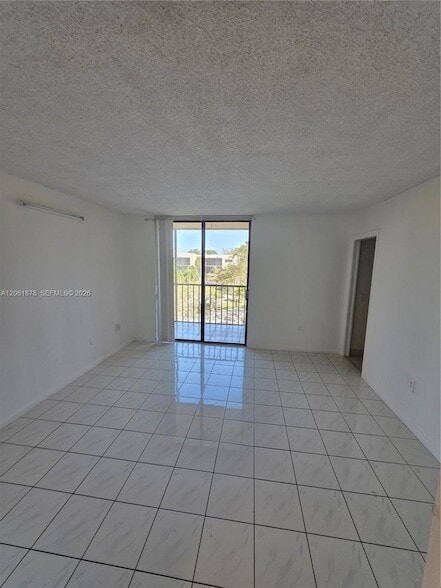 Building Photo - 8600 SW 133rd Avenue Rd