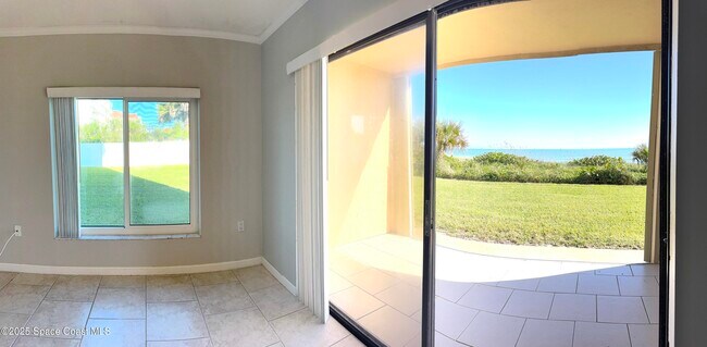 Building Photo - 1415 N Hwy A1A