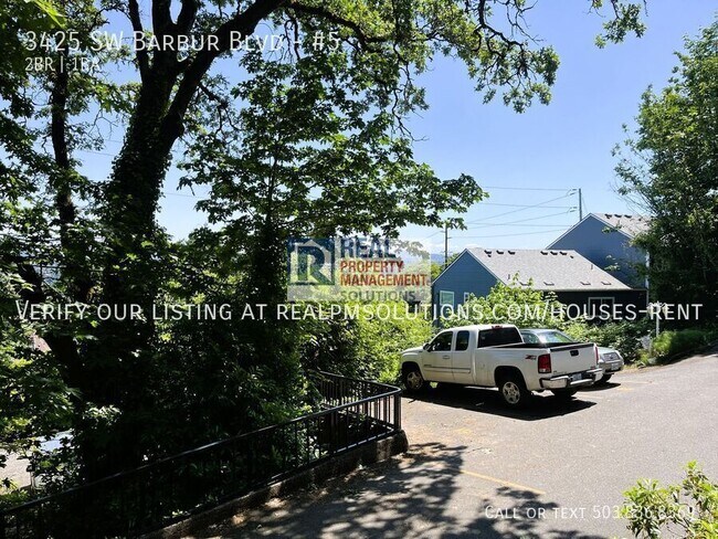 Building Photo - 3425 SW Barbur Blvd