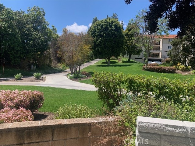 Building Photo - 2014 Via Mariposa W