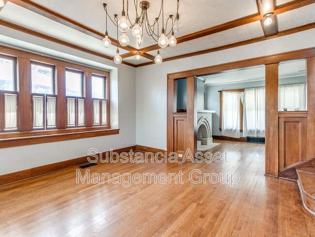 Building Photo - 1216 NW 36th St