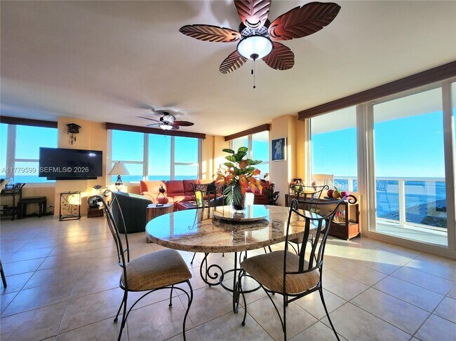 Building Photo - 3505 S Ocean Dr